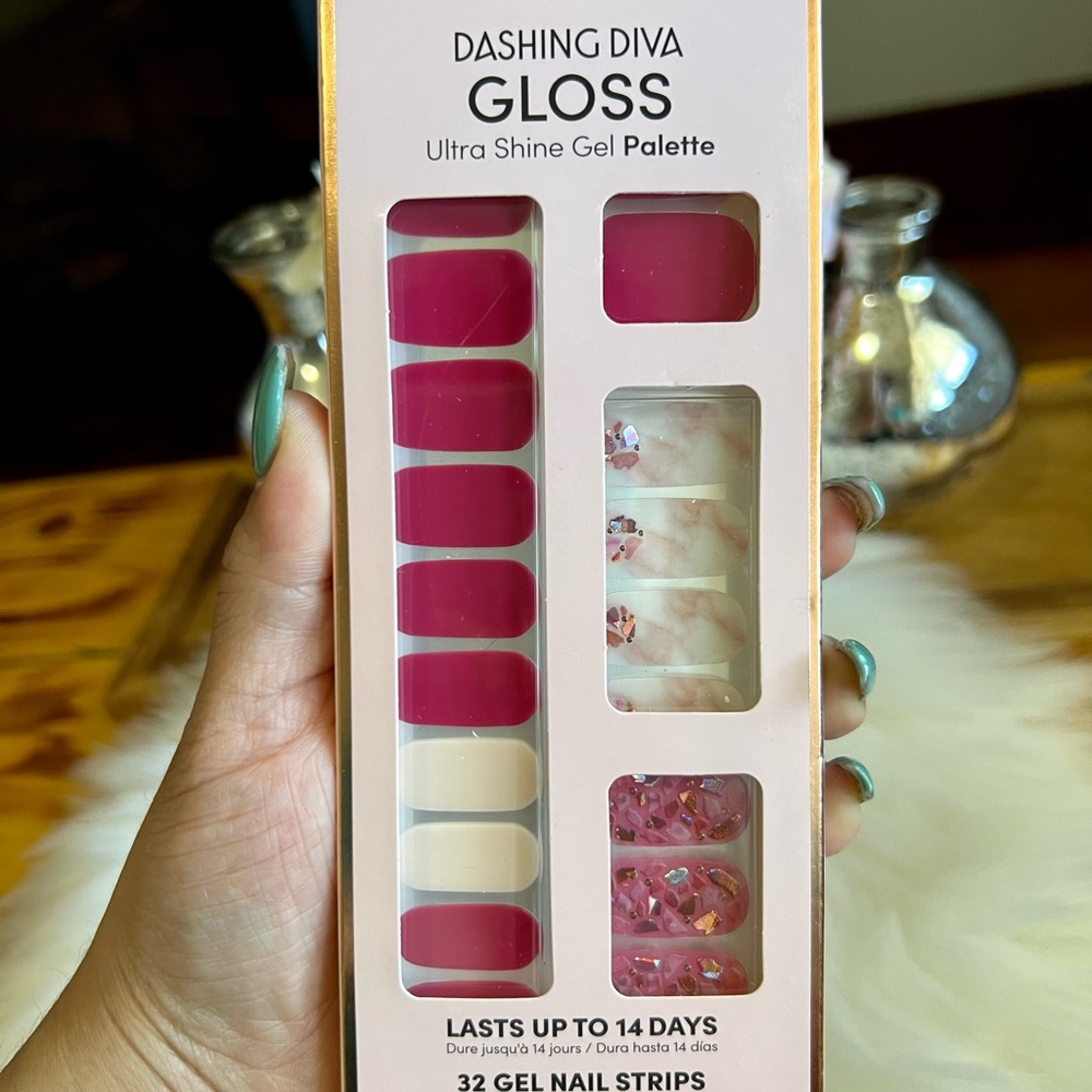 Dashing Diva Gloss Ultra Shine Gel Palette - Picture 2 of 5